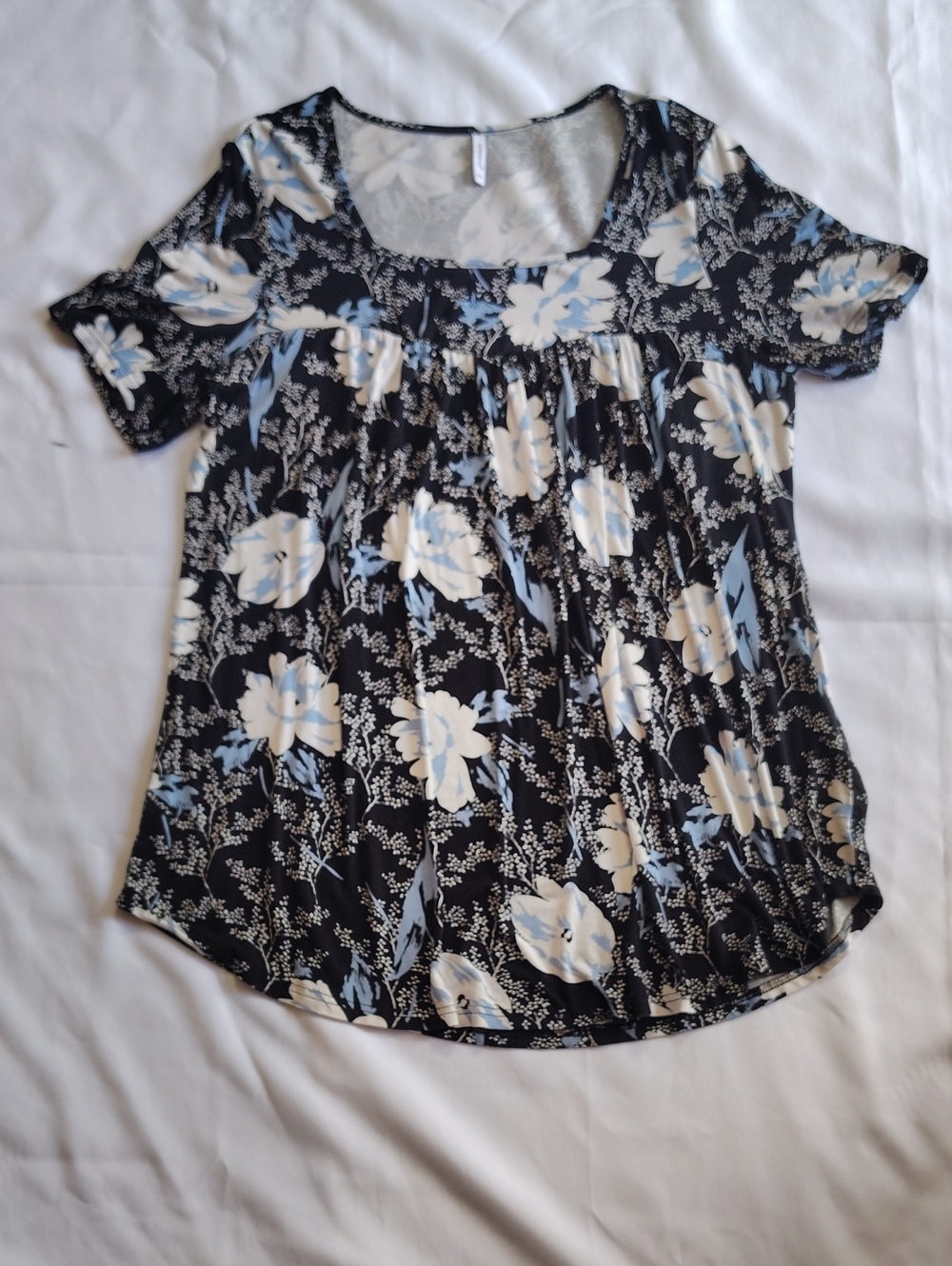 X Penyo Women's Blouse Size XXL Black Blue White  Square Neck Shortsleeves